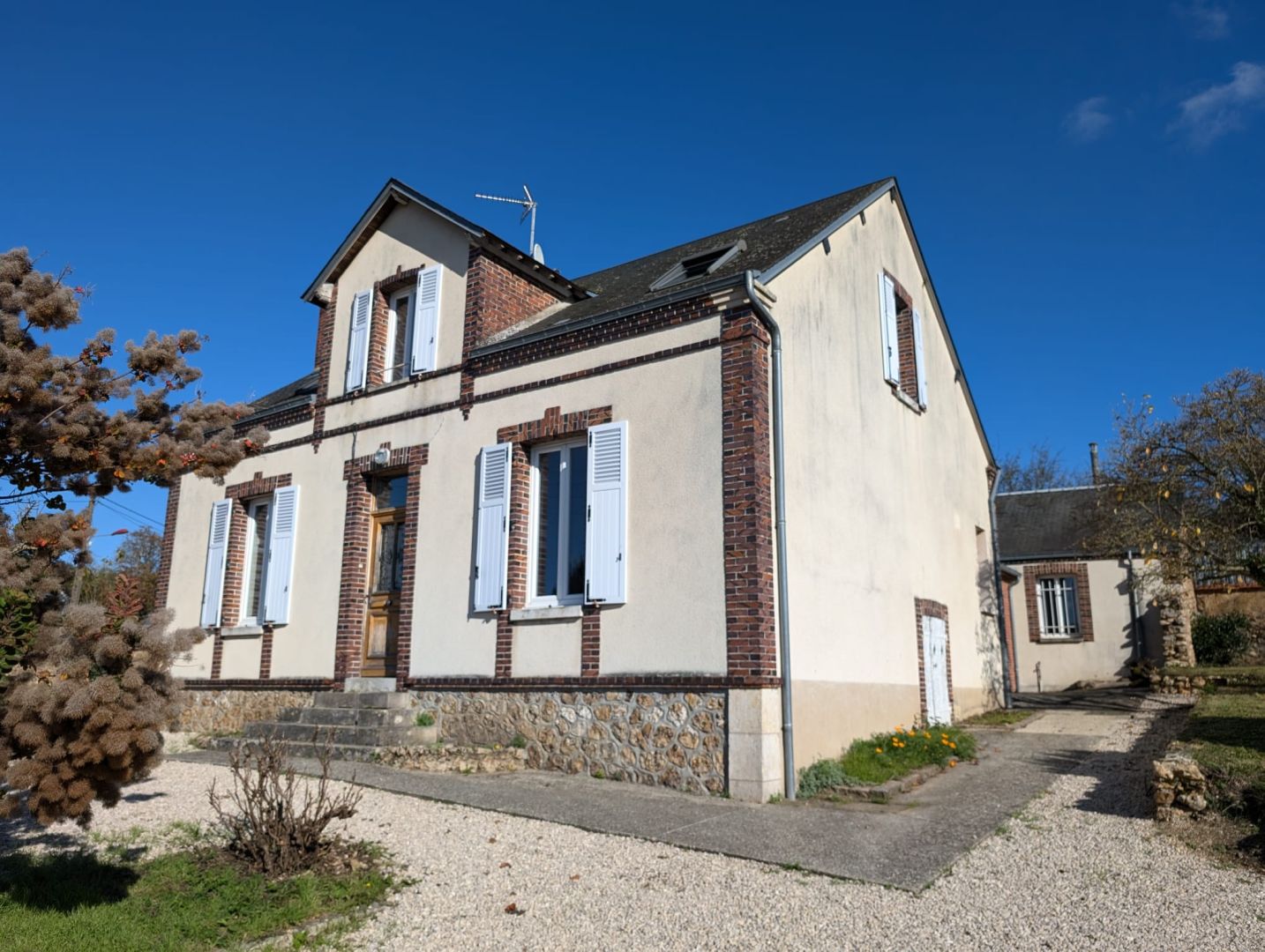 Maison coeur de Bonneval, id\u00e9al famille