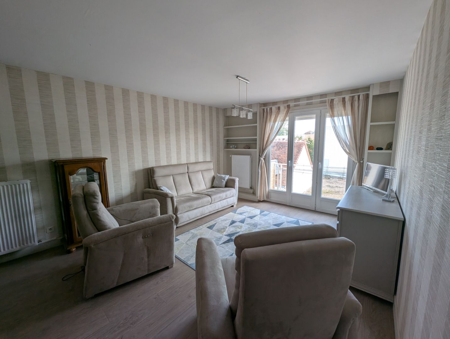 Appartement Centre ville Ch\u00e2teaudun