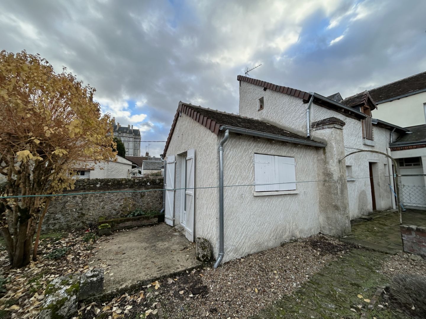 CHATEAUDUN QUARTIER SAINT JEAN