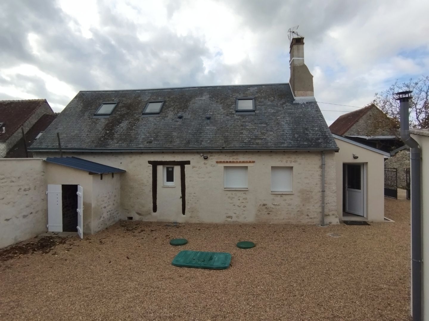 ENTRE CLOYES ET CHATEAUDUN